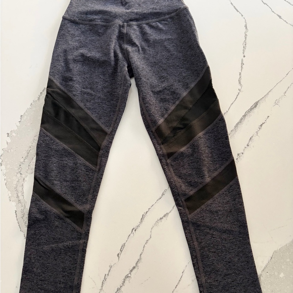 Beyond Yoga Black and Gray Leggings